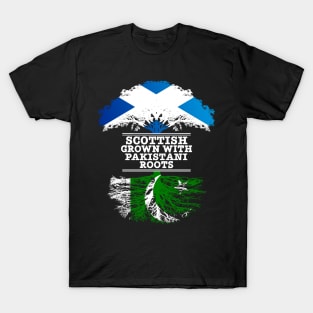 Scottish Grown With Pakistani Roots - Gift for Pakistani With Roots From Pakistan T-Shirt